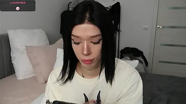 Snapshot of Dasha_M chatting on 07/15/26, 12:43 Dasha M online show from 07/15/26, 12:43