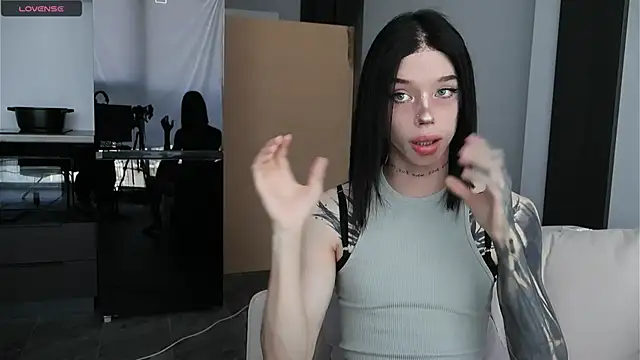 Snapshot of Dasha_M chatting on 08/05/26, 12:52 Dasha M online show from 08/05/26, 12:52