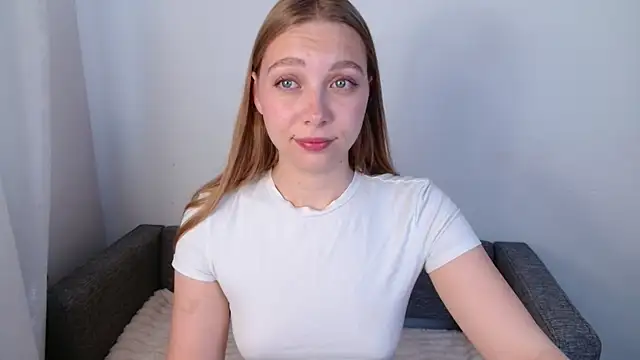 Snapshot of bellaa_love_ chatting on 07/03/26, 12:50 bellaa love online show from 07/03/26, 12:50