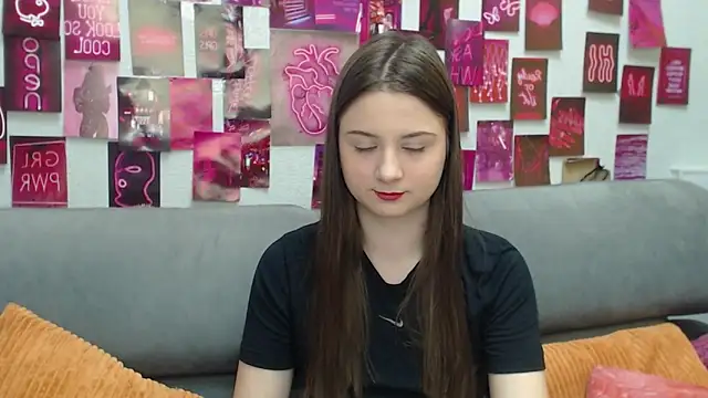 MilanaRoza online show from 04/09/26, 04:45