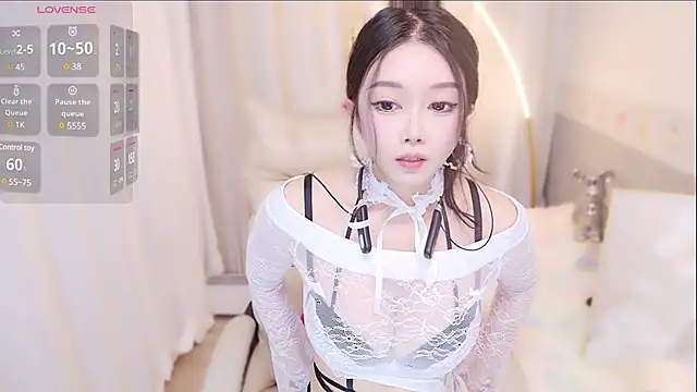 xiaoxiaoguaibao online show from 01/06/25, 08:24