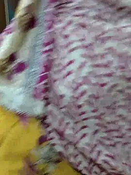 yoursweety09 online show from 10/13/25, 08:36