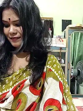 yoursweety09 online show from 10/30/25, 08:16