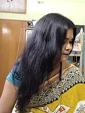 yoursweety09 online show from 03/06/26, 07:05