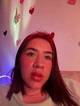 Im Valen Cute online show from 02/07/25, 09:26