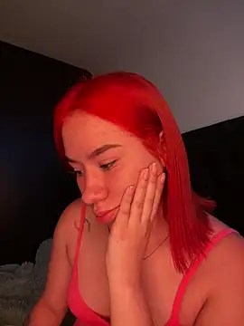 Im Valen Cute online show from 02/18/25, 11:08