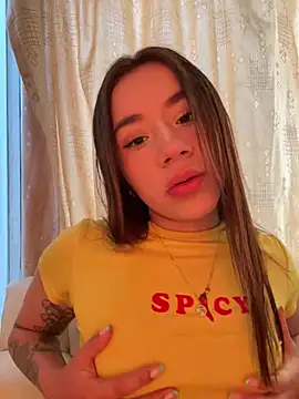 Im Valen Cute online show from 03/12/26, 06:25