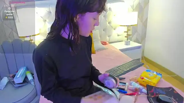 Snapshot of Nastya_Fantasy chatting on 01/11/25, 07:27 Nastya Fantasy online show from 01/11/25, 07:27