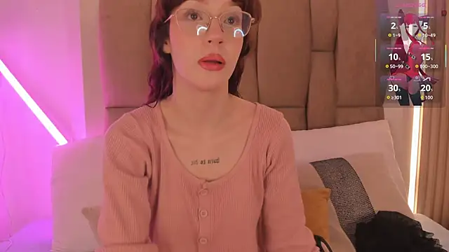 Snapshot of Nastya_Fantasy chatting on 10/13/25, 07:47 Nastya Fantasy online show from 10/13/25, 07:47