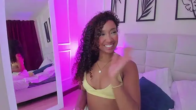 Amber  Sanchez online show from 01/29/25, 08:51