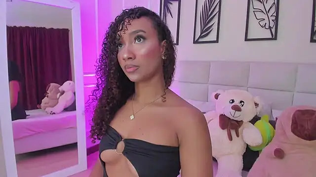 Amber  Sanchez online show from 03/03/25, 04:36