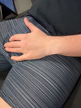 Dan8736 online show from 12/13/25, 08:58