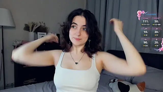 DracosMoon online show from 11/16/25, 07:03