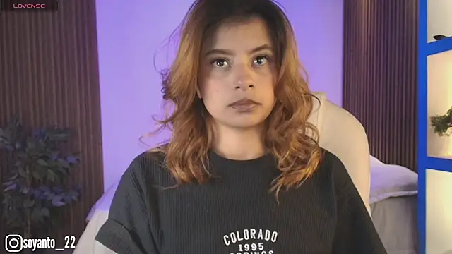 Antonella Torres2 online show from 12/17/25, 03:23