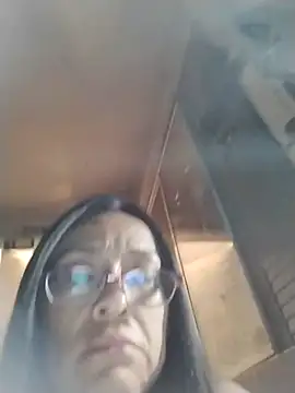 Snapshot of lovlypussy55 chatting on 09/26/25, 02:59 lovlypussy55 online show from 09/26/25, 02:59