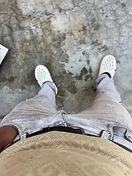 deshi boybig online show from 12/19/25, 07:59