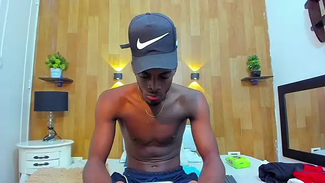 royce ebony online show from 02/21/25, 05:56