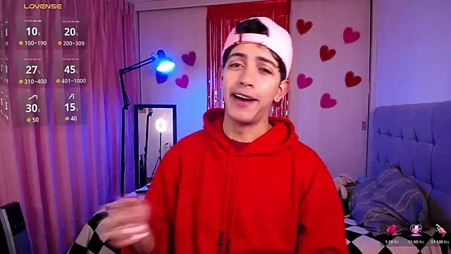 Snapshot of teobowny_ chatting on 02/15/25, 04:23 teobowny online show from 02/15/25, 04:23