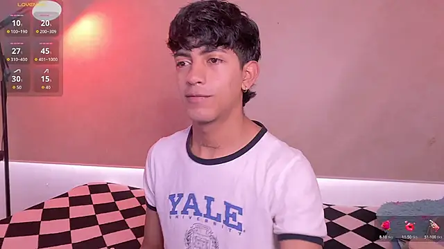 Snapshot of teobowny_ chatting on 09/21/25, 07:04 teobowny online show from 09/21/25, 07:04