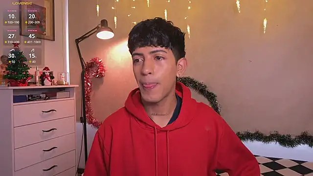 teobowny  online show from 12/15/25, 01:04