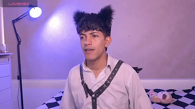 teobowny  online show from 01/18/26, 09:51