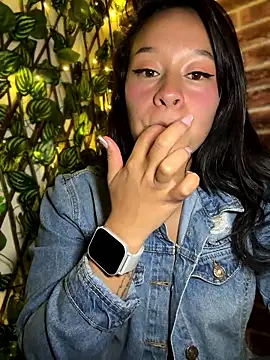 Liulee online show from 03/08/26, 02:04