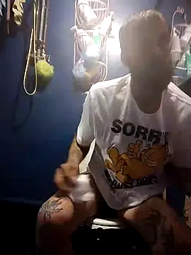 Whipit323 online show from 12/26/24, 08:39