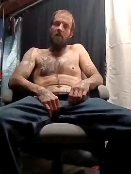 Whipit323 online show from 03/12/26, 01:06