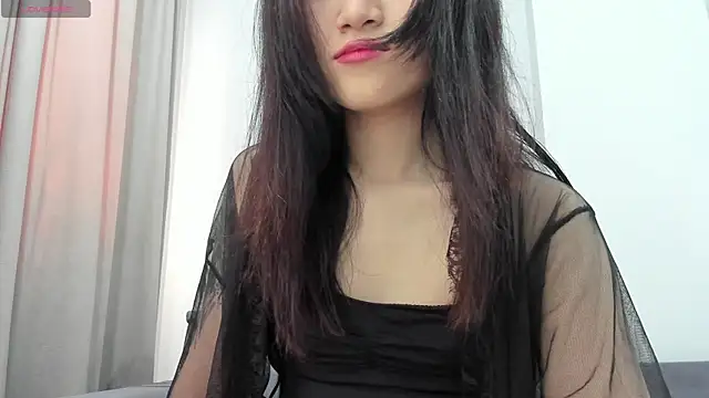 Snapshot of aenie chatting on 02/09/25, 09:05 aenie online show from 02/09/25, 09:05