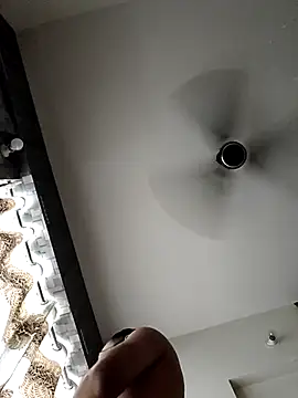 Snapshot of Punekarmanoj97 chatting on 03/01/25, 08:13 Punekarmanoj97 online show from 03/01/25, 08:13