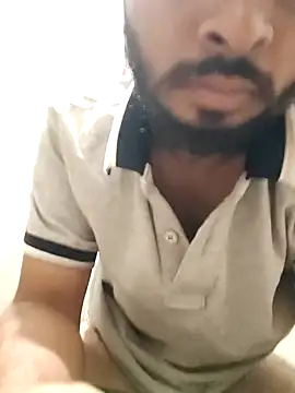 Snapshot of Punekarmanoj97 chatting on 04/10/26, 08:24 Punekarmanoj97 online show from 04/10/26, 08:24