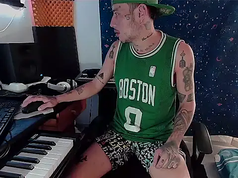 patrik tattoo  online show from 01/13/25, 03:04