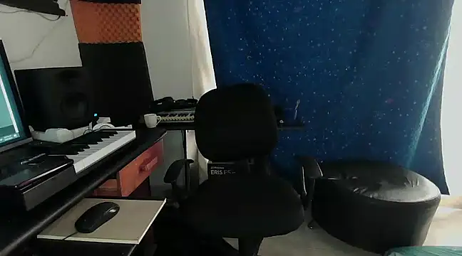 patrik tattoo  online show from 01/22/25, 03:29