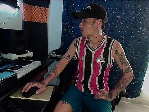 patrik tattoo  online show from 01/30/25, 10:19