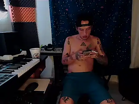 patrik tattoo  online show from 02/16/25, 10:10