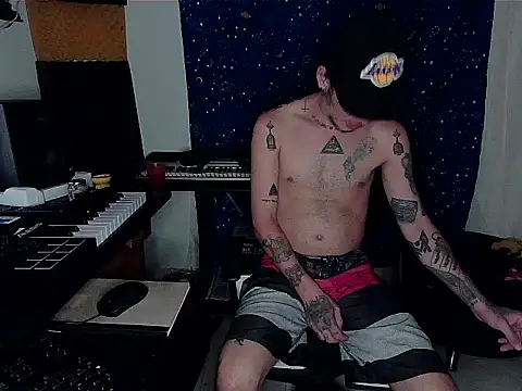 patrik tattoo  online show from 02/22/25, 05:12