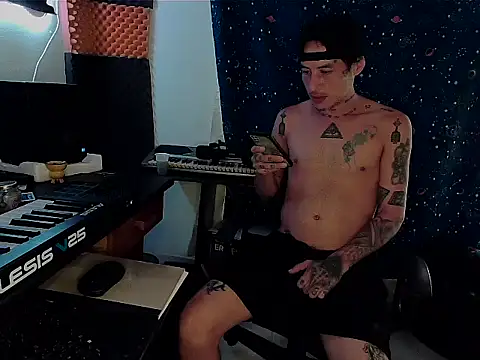 patrik tattoo  online show from 03/14/25, 12:18