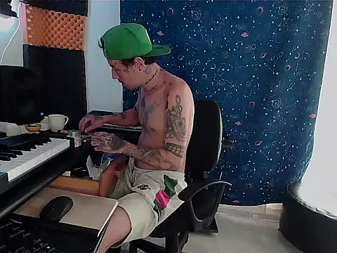 patrik tattoo  online show from 03/22/25, 04:15