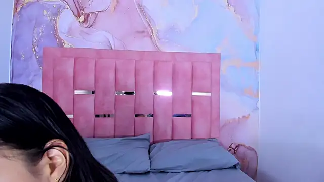 LizzMartin online show from 02/08/25, 07:16