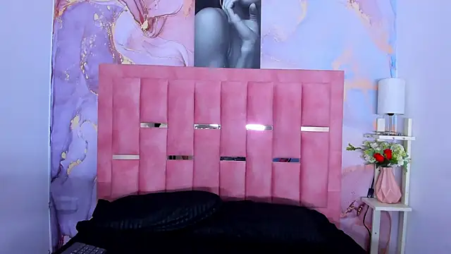 LizzMartin online show from 02/17/25, 07:10