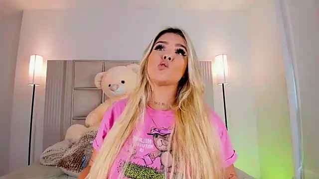 saraamiller  online show from 02/27/26, 08:42