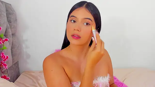 adhara  evanss online show from 12/13/24, 11:06