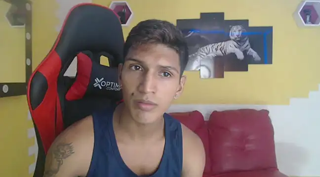 mau elixxx online show from 12/20/24, 02:08