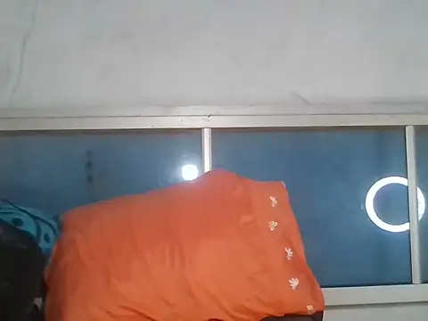 bellacrespalatina online show from 01/14/26, 05:40