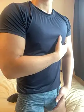 YU-KI00 online show from 04/14/26, 03:34