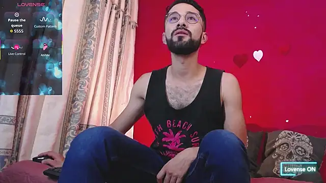 Snapshot of TropicPulses chatting on 02/16/26, 11:17 TropicPulses online show from 02/16/26, 11:17