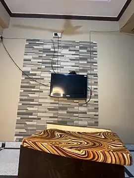 Shabnam88 online show from 02/09/26, 05:17