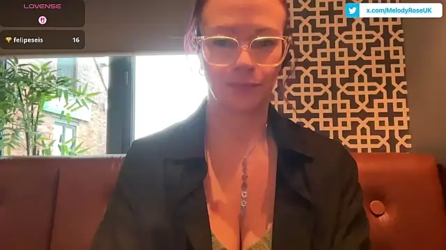 MelodyRoseUk online show from 12/04/25, 11:08