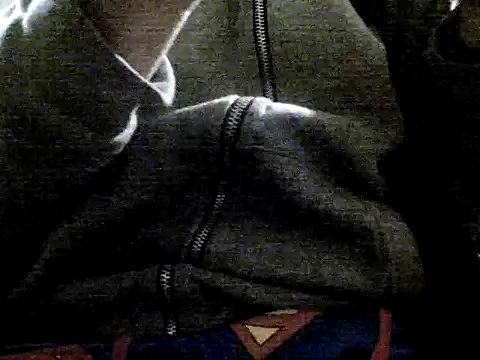 Snapshot of frank32love chatting on 12/12/24, 11:18 frank32love online show from 12/12/24, 11:18