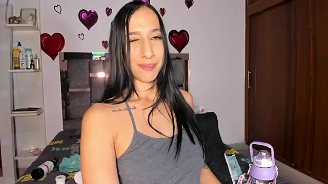 Carol M8 online show from 02/19/25, 02:33